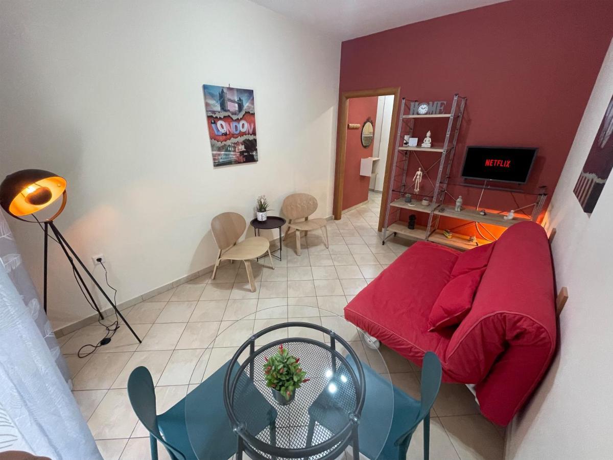 Tobacco Warehouse Apartment カヴァラ エクステリア 写真